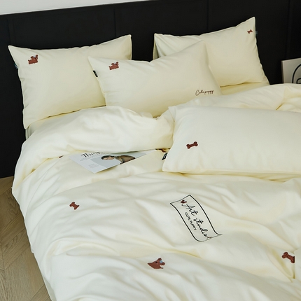 荣轩家居 2024新款天丝棉刺绣四件套  泡芙狗-奶白