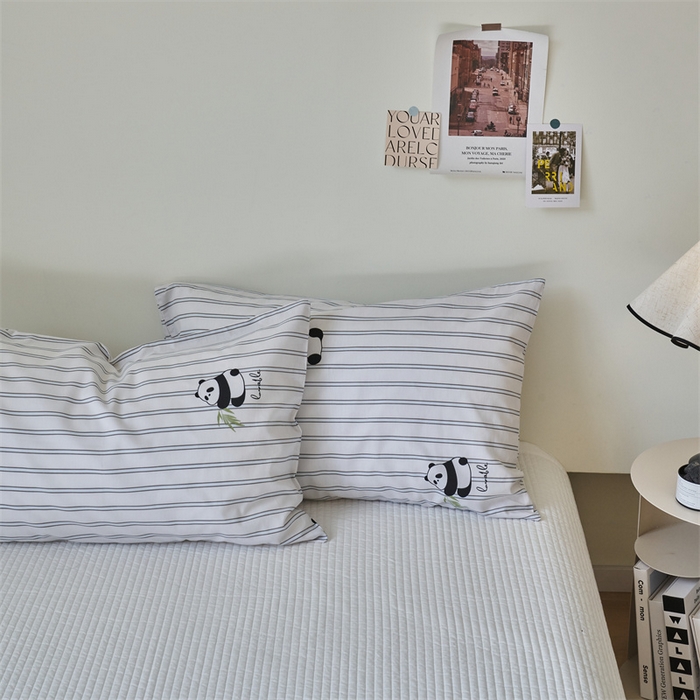 91家纺网 家纺一手货源 找家纺 窝米 2024新款全棉13370印花单品系列--枕套 熊猫枕套