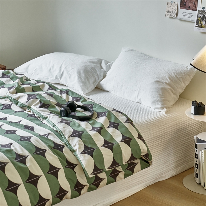 91家纺网 家纺一手货源 找家纺 窝米 2024新款全棉13370印花单品系列--被套 大西洋绿被套