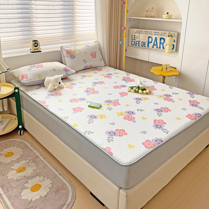 91家纺网 家纺一手货源 找家纺 大柏树 2025新款A类印花豆豆凉席 床笠款 樱花语