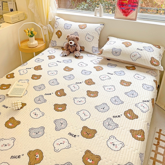 91家纺网 家纺一手货源 找家纺 澳梵家居 2024新款凉感丝软席软凉席床盖夏被四件套件 熊仔多多