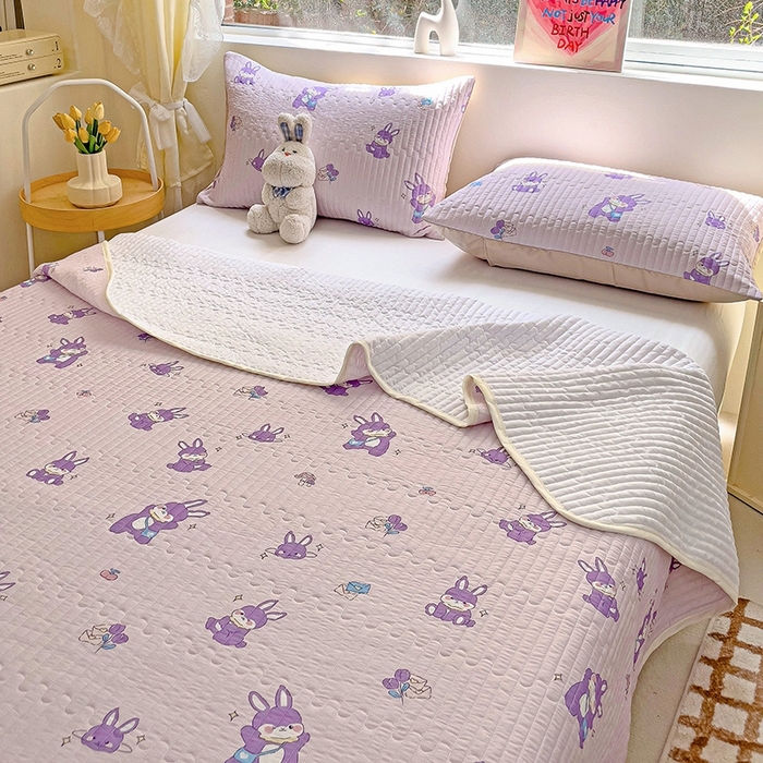 91家纺网 家纺一手货源 找家纺 澳梵家居 2024新款凉感丝软席软凉席床盖夏被四件套件 调皮兔