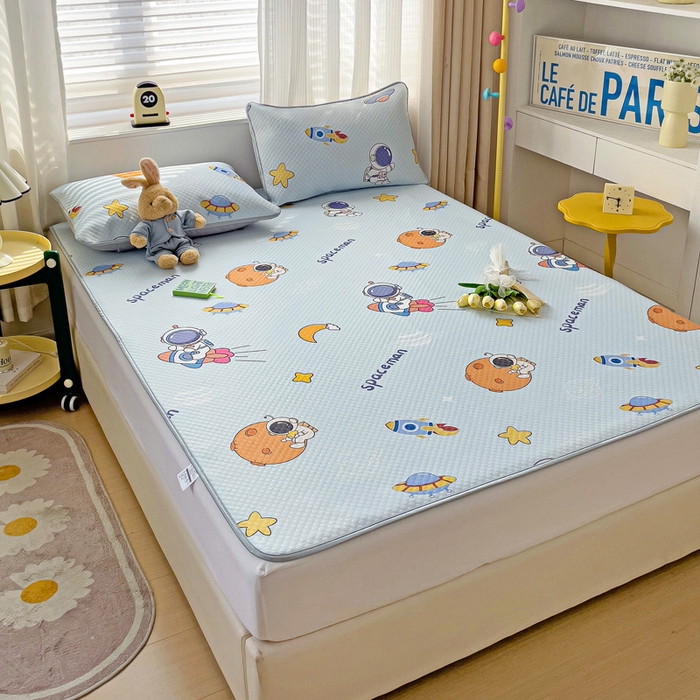 91家纺网 家纺一手货源 找家纺 大柏树 2025新款A类印花凉豆豆冰豆豆床席款凉席 宇航员