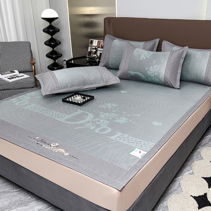 91家纺网 家纺一手货源 找家纺 优姿家纺 2024新款藤王重工刺绣加厚编制冰滕双凉席三件套 绿色