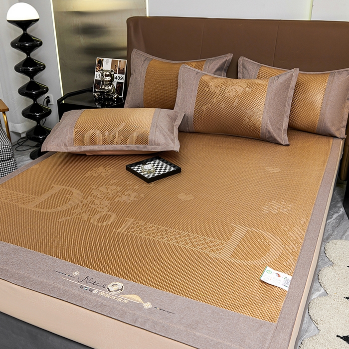 91家纺网 家纺一手货源 找家纺 优姿家纺 2024新款藤王重工刺绣加厚编制冰滕双凉席三件套 咖色