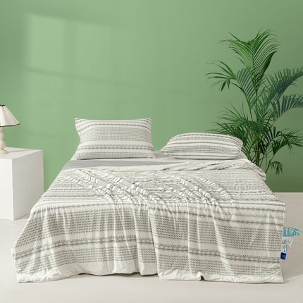 91家纺网 家纺一手货源 找家纺 佳居缘 发2024新款A类印花冰氨凉感夏被 条纹世家