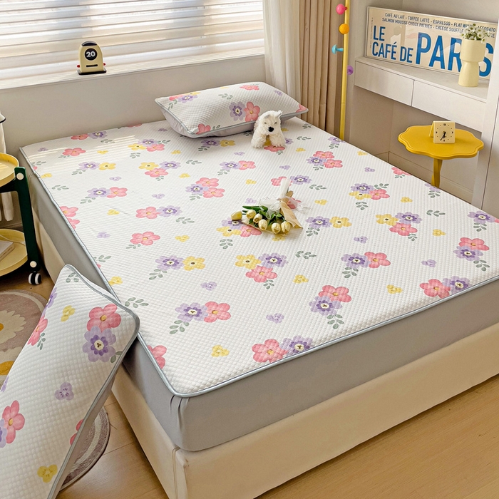 91家纺网 家纺一手货源 找家纺 大柏树 2025新款A类印花豆豆凉席 床笠款 樱花语