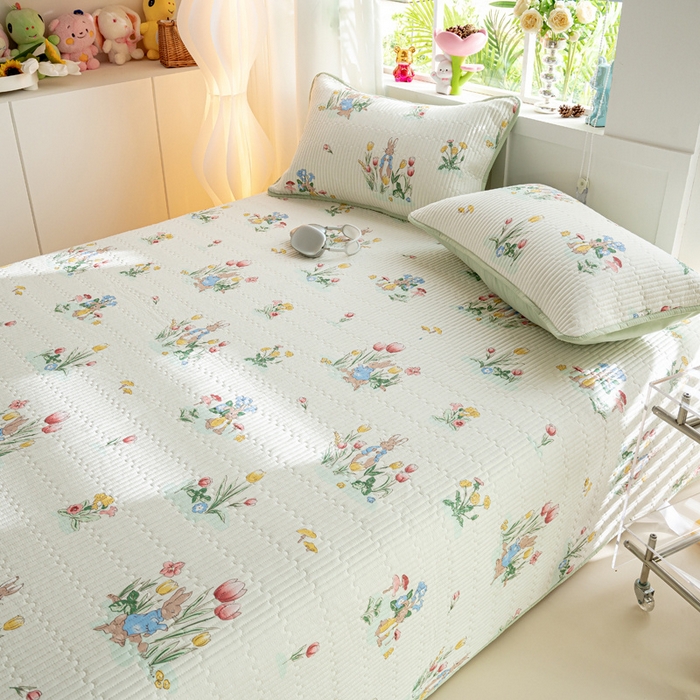 91家纺网 家纺一手货源 找家纺 X猫先生床笠 2025新款全棉床盖床单小清新夹棉床盖炕盖套件跑量款（自然光场景） 花丛兔