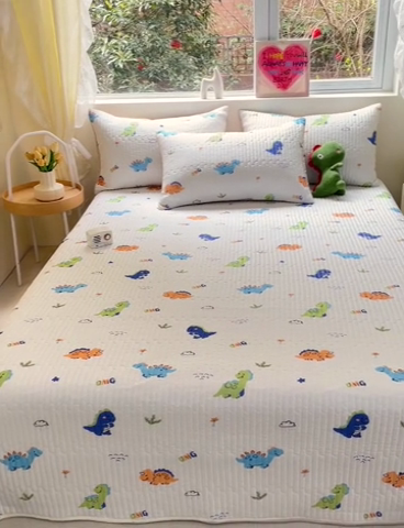 91家纺网 家纺一手货源 找家纺 澳梵家居 2024新款凉感丝软席软凉席床盖夏被四件套件 恐龙派对