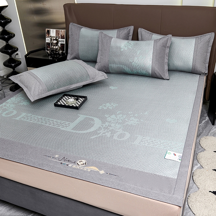 91家纺网 家纺一手货源 找家纺 优姿家纺 2024新款藤王重工刺绣加厚编制冰滕双凉席三件套 绿色