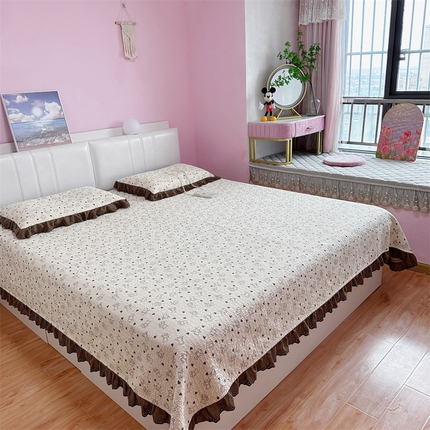 91家纺网 家纺一手货源 找家纺 佰织鑫家居（会员-5元） 2024新款全棉法式棉花床盖三件套 贝贝熊