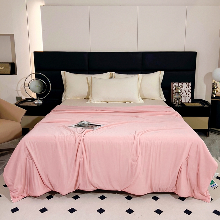 91家纺网 家纺一手货源 找家纺 情煊家纺 2024新款纯色凉感丝夏被 皮粉