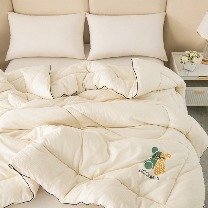 91家纺网 家纺一手货源 找家纺 居易简 2025新款直播华夫格大豆被纤维被冬被春秋被夏被被子被芯 贝拉熊