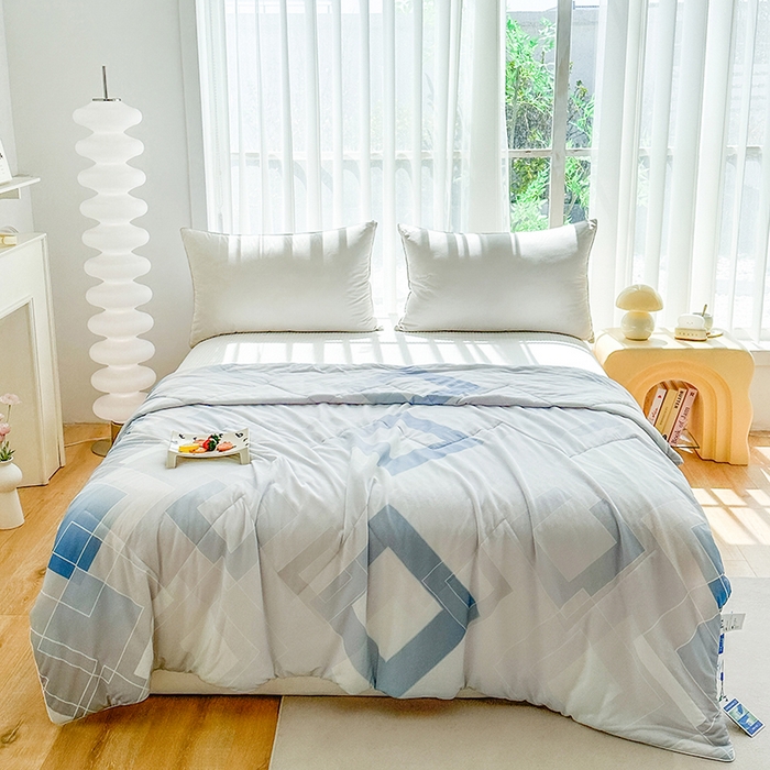 91家纺网 家纺一手货源 找家纺 佳居缘 2025新款A类全锦纶数码印花凉感夏被凉感丝夏被空调被 菱彩