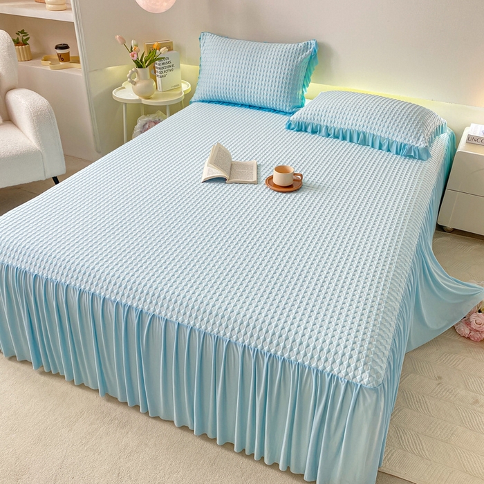 91家纺网 家纺一手货源 找家纺 卡派 2024新款凉豆豆冰丝软床裙 天空蓝