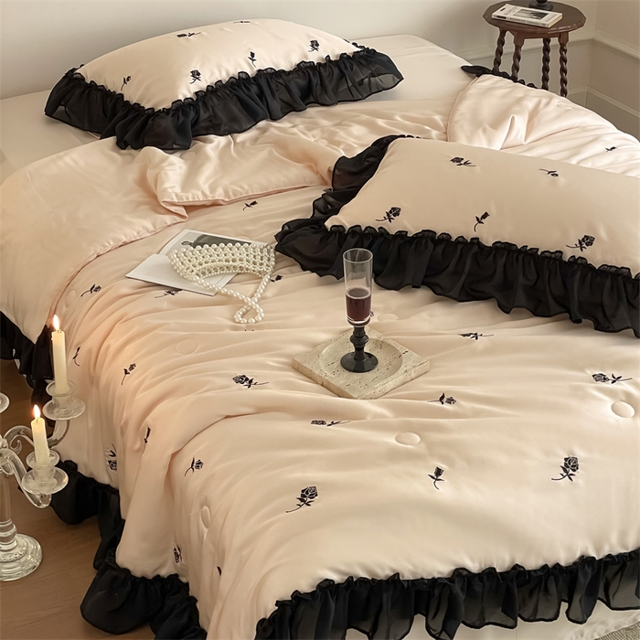 91家纺网 家纺一手货源 找家纺 黛舒家居 2024新款60支100%莱赛尔纤维夏被四件套 黑色玫瑰