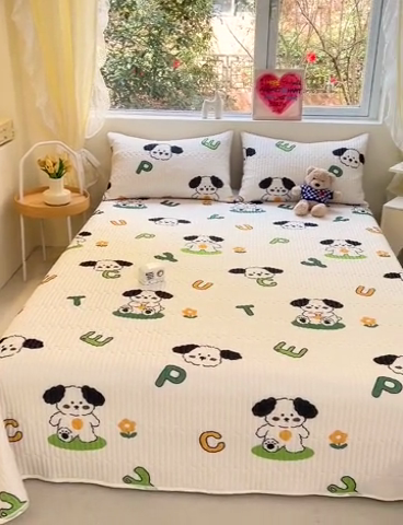 91家纺网 家纺一手货源 找家纺 澳梵家居 2024新款凉感丝软席软凉席床盖夏被四件套件 快乐小狗