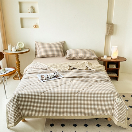 91家纺网 家纺一手货源 找家纺 寐眠 2024新款色织全棉水洗棉单夏被夏被四件套单品系列 米小格