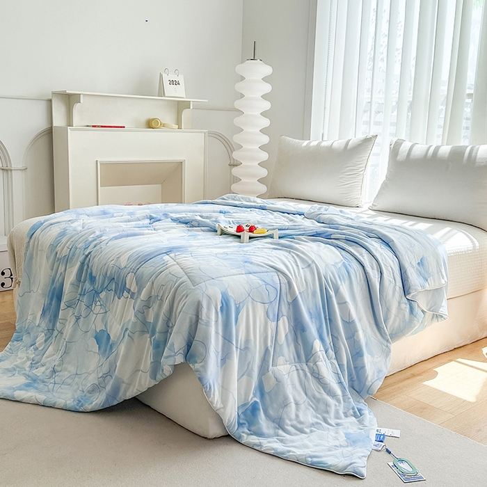 91家纺网 家纺一手货源 找家纺 佳居缘 2025新款A类全锦纶数码印花凉感夏被凉感丝夏被空调被 星梦