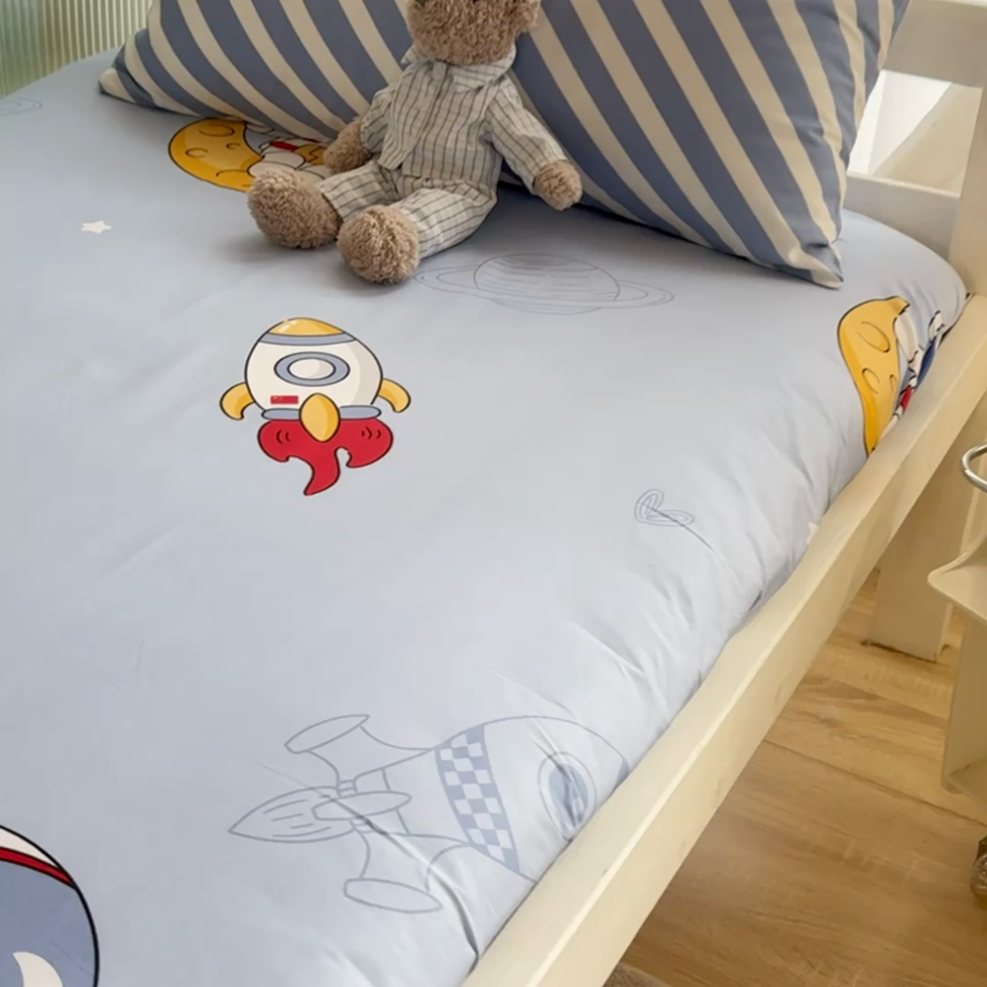 91家纺网 家纺一手货源 找家纺 （总）金鑫汇 2024新款全棉卡通印花学生床垫套床笠系列