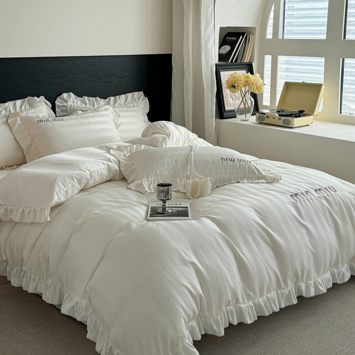 91家纺网 家纺一手货源 找家纺 （总）优悦生活馆 2024新款冰丝刺绣荷叶边四件套-秘境