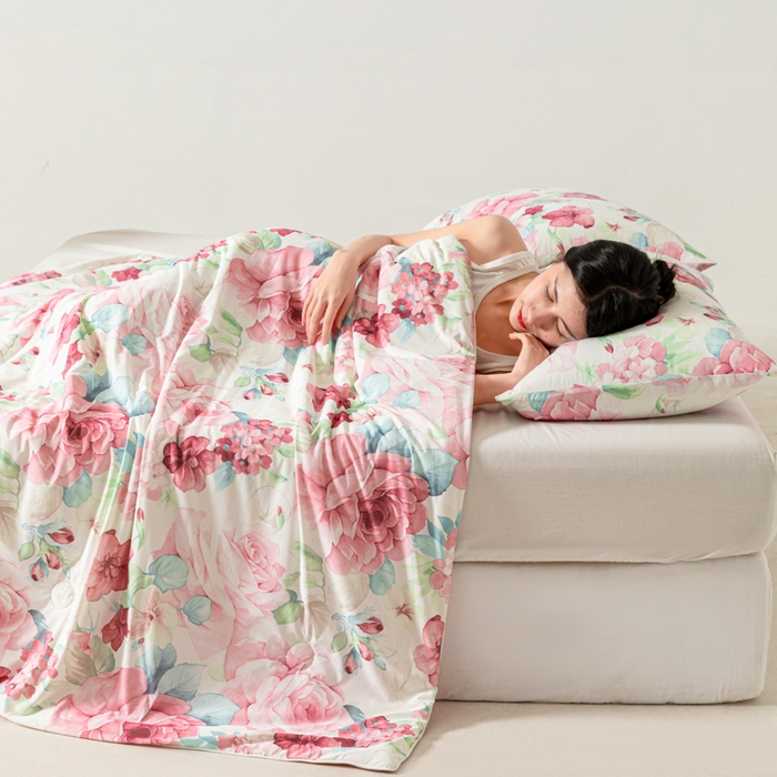 91家纺网 家纺一手货源 找家纺 佳居缘 发2024新款A类印花冰氨凉感夏被 盛世牡丹