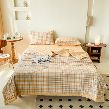 91家纺网 家纺一手货源 找家纺 寐眠 2024新款色织全棉水洗棉单夏被夏被四件套单品系列 蜂蜜格