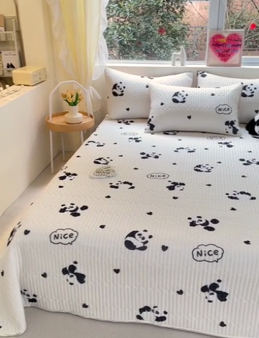 91家纺网 家纺一手货源 找家纺 澳梵家居 2024新款凉感丝软席软凉席床盖夏被四件套件 小熊猫