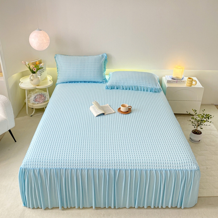 91家纺网 家纺一手货源 找家纺 卡派 2024新款凉豆豆冰丝软床裙 天空蓝