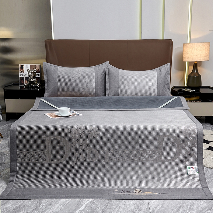 91家纺网 家纺一手货源 找家纺 优姿家纺 2024新款藤王重工刺绣加厚编制冰滕双凉席三件套 灰色