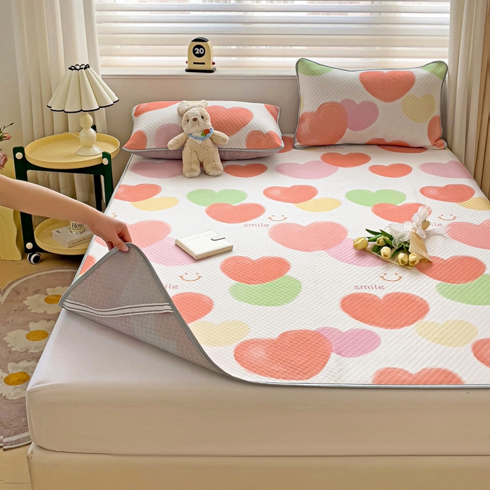 91家纺网 家纺一手货源 找家纺 大柏树 2025新款A类印花凉豆豆冰豆豆床席款凉席 心相印