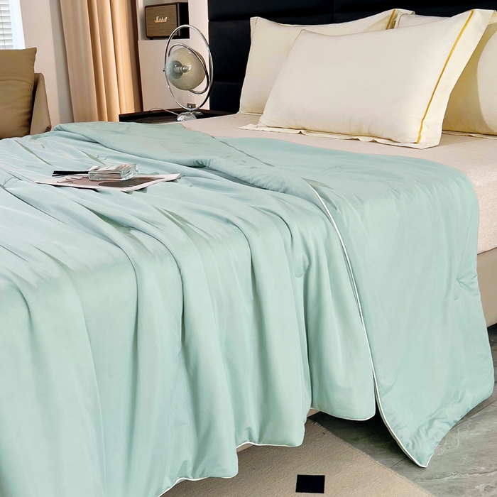 91家纺网 家纺一手货源 找家纺 情煊家纺 2024新款纯色凉感丝夏被 水绿