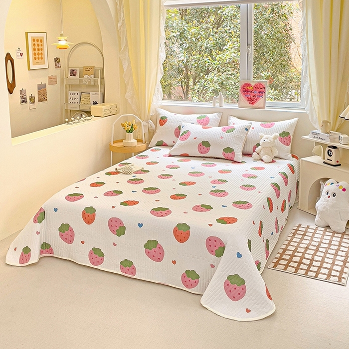 91家纺网 家纺一手货源 找家纺 澳梵家居 2024新款凉感丝软席软凉席床盖夏被四件套件 草莓派