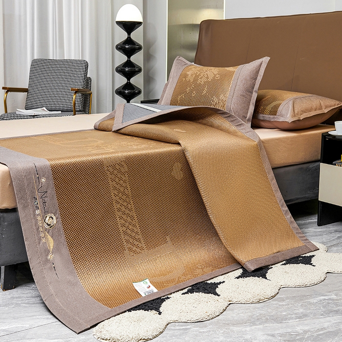 91家纺网 家纺一手货源 找家纺 优姿家纺 2024新款藤王重工刺绣加厚编制冰滕双凉席三件套 咖色