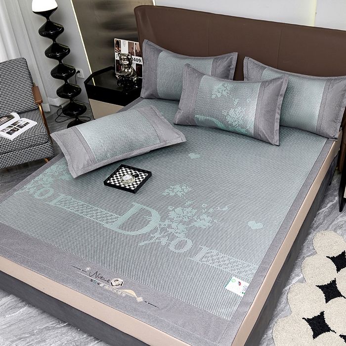 91家纺网 家纺一手货源 找家纺 优姿家纺 2024新款藤王重工刺绣加厚编制冰滕双凉席三件套 绿色