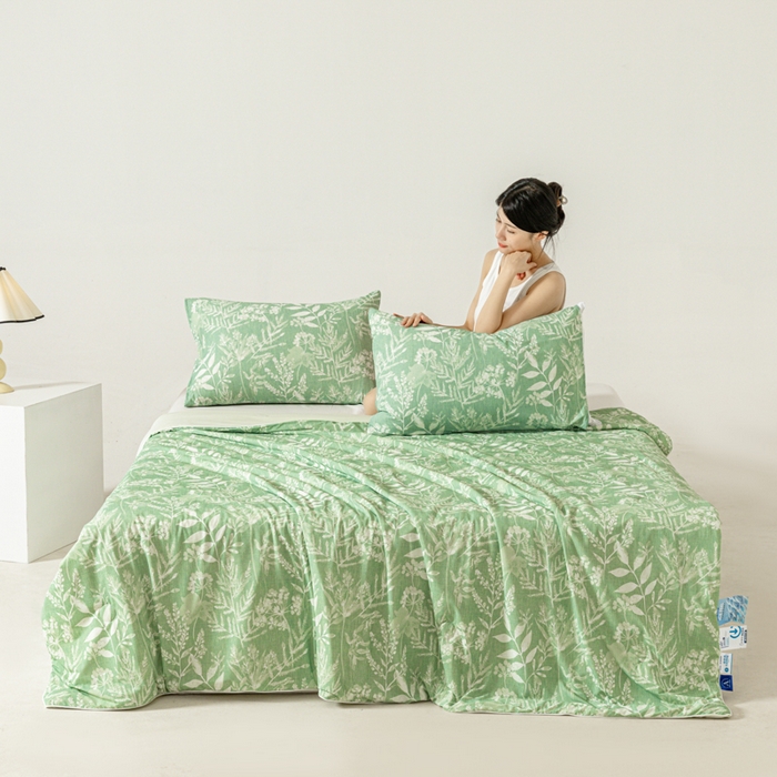 91家纺网 家纺一手货源 找家纺 佳居缘 发2024新款A类印花冰氨凉感夏被 绿叶