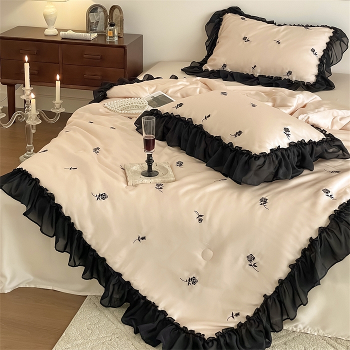 91家纺网 家纺一手货源 找家纺 黛舒家居 2024新款60支100%莱赛尔纤维夏被四件套 黑色玫瑰