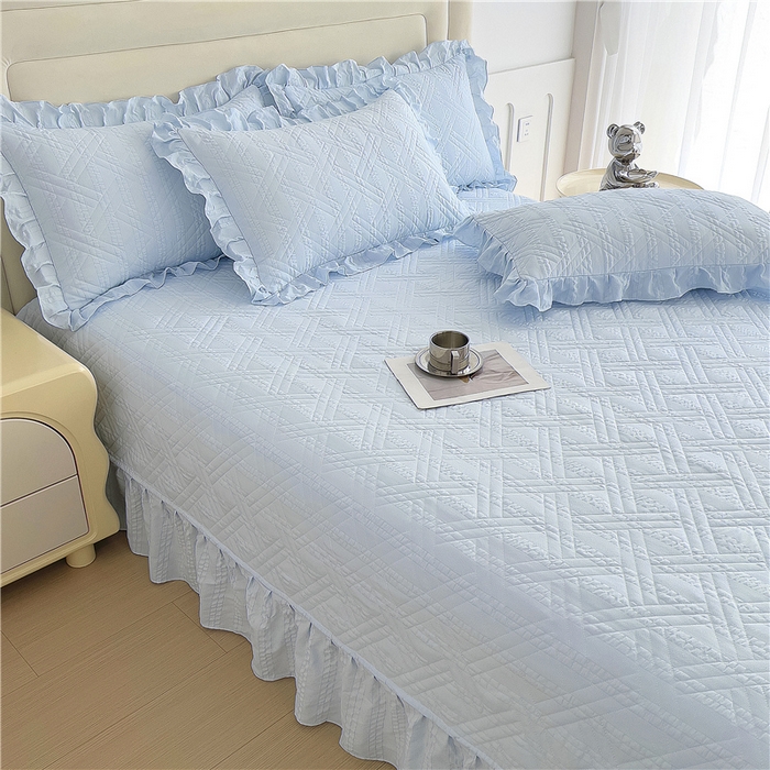 91家纺网 家纺一手货源 找家纺 十个点 2024新款软糯舒适水洗泡泡棉夹棉床盖款单品及套件 天蓝