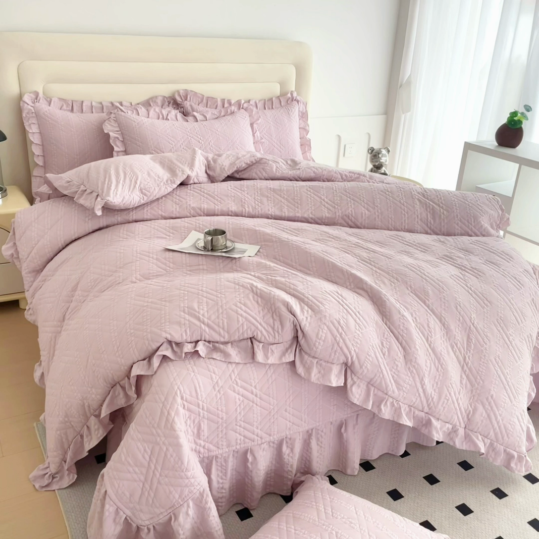 91家纺网 家纺一手货源 找家纺 十个点 2024新款软糯舒适水洗泡泡棉夹棉床盖款单品及套件 豆沙