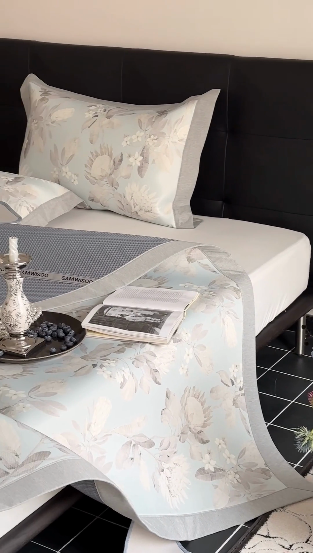 91家纺网 家纺一手货源 找家纺 三味舒屋 2026新款凉感抗菌防螨印花冰丝养生席手绘系列【花卉】床席款 兰亭