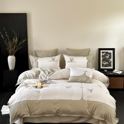 91家纺网 家纺一手货源 找家纺 （总）FORTWO2024新款50S新中式长绒棉四件套-场景一