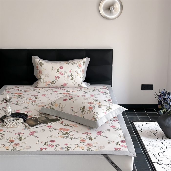 91家纺网 家纺一手货源 找家纺 三味舒屋 2026新款凉感抗菌防螨印花冰丝养生席手绘系列【花卉】床席款 花漾