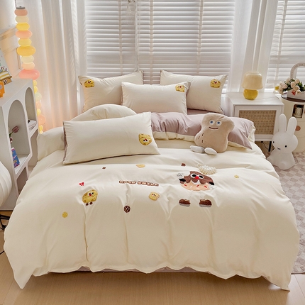 91家纺网 家纺一手货源 找家纺 （总）恋佳居 2025新款时尚亲肤小清新水洗棉毛巾绣四件套