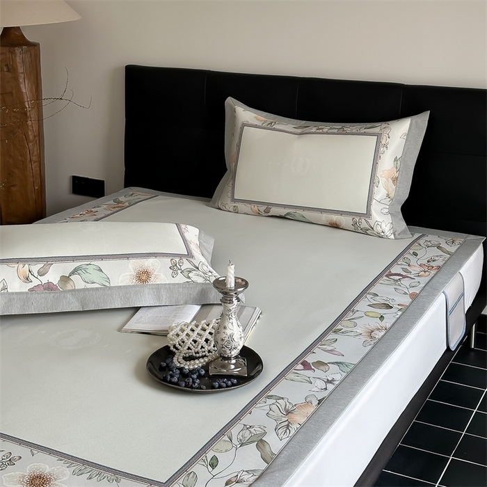 91家纺网 家纺一手货源 找家纺 三味舒屋 2026新款凉感抗菌防螨印花冰丝养生席手绘系列【花卉】床席款 晚芙