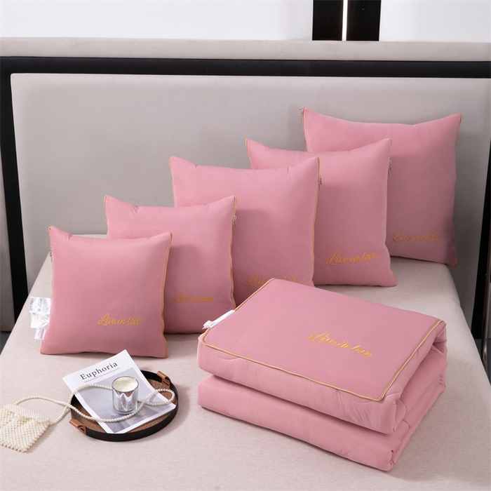 91家纺网 家纺一手货源 找家纺 照世 2024新款凉感丝轻奢抱枕被 樱花粉