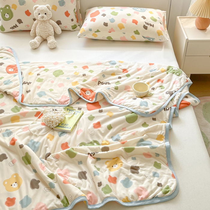 91家纺网 家纺一手货源 找家纺 葡萄家 2024新款A类母婴级大豆纤维牛奶丝针织棉夏凉被 迷彩小熊