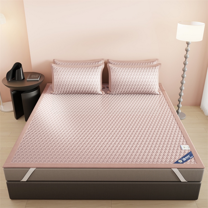 91家纺网 家纺一手货源 找家纺 （总）伊被源 2024新款冰豆豆凉感PE软凉席--映象