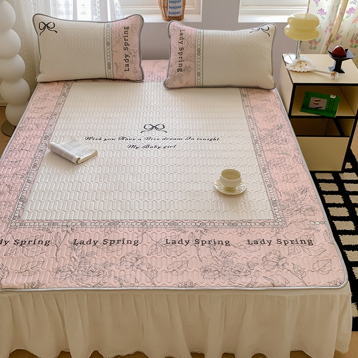 91家纺网 家纺一手货源 找家纺 顾里家纺 顾里家纺 2024新款凉感丝数码印花INS风大版凉席三件套 法式粉花