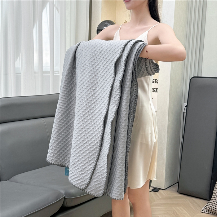 91家纺网 家纺一手货源 找家纺 伊被源 2024新款A类多功能抗菌夏凉被 冰清灰