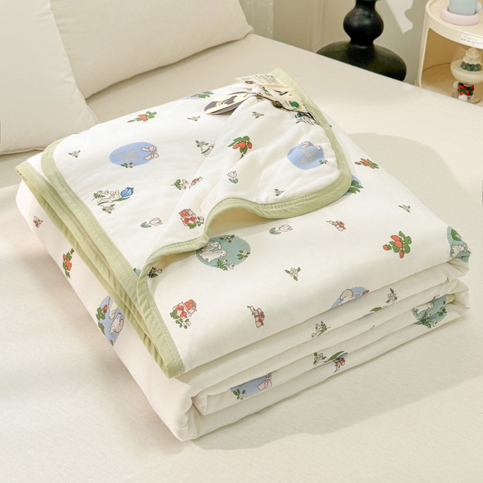 91家纺网 家纺一手货源 找家纺 葡萄家 2024新款A类母婴级大豆纤维牛奶丝针织棉夏凉被 草莓小兔